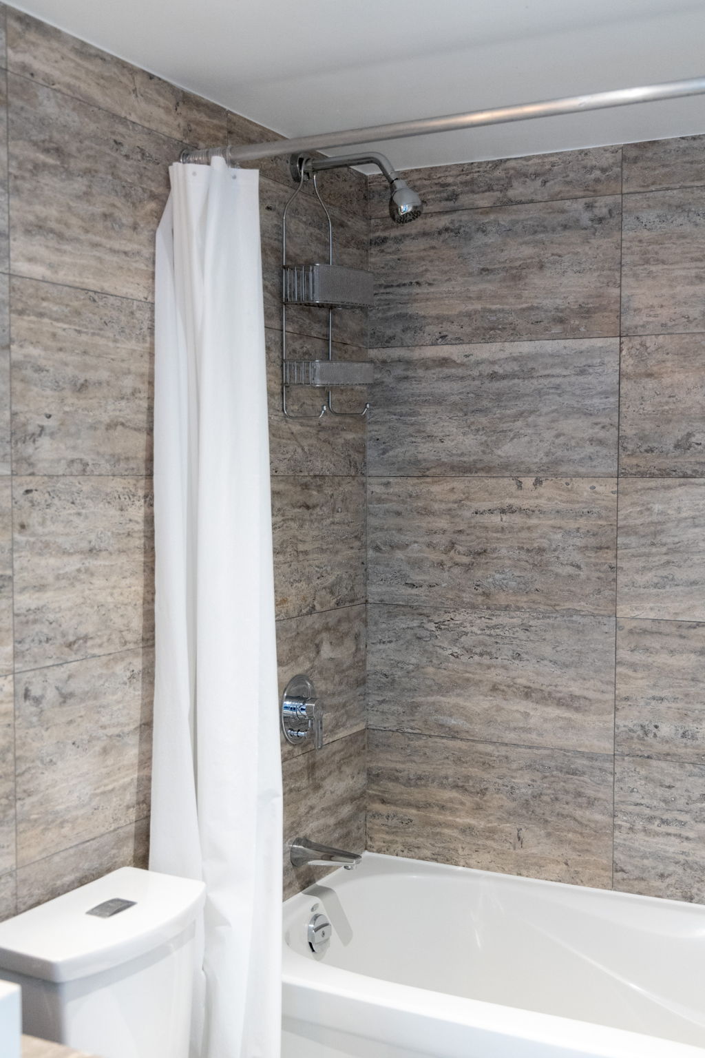 Toronto property showcase — delivered property photograph 25