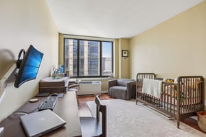 10 City Pl 9C-S2108-028.jpg