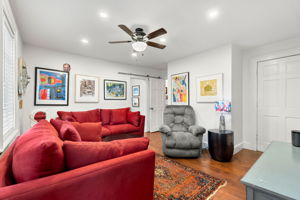 10 Daniels St unit 2, Salem, MA 01970, USA Photo 4