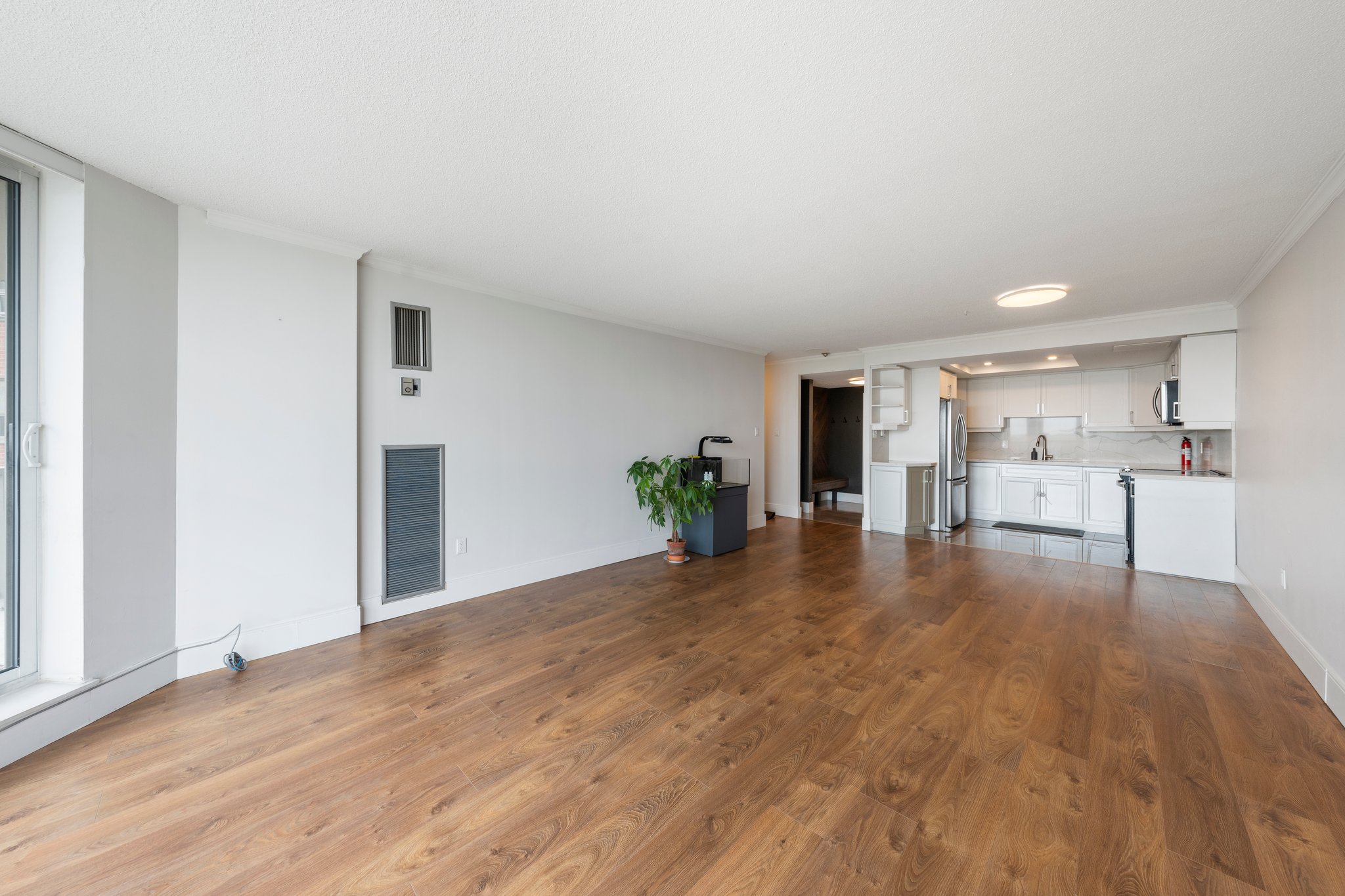 10 Dean Park Rd Toronto, ON M1B 3H1