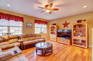10 Denise Dr, Allentown, NJ 08501, USA Photo 25