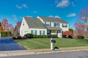 10 Denise Dr, Allentown, NJ 08501, USA Photo 2