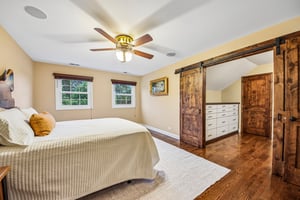 Elm St-S0109-047.jpg