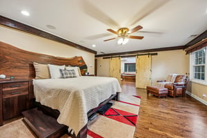 Elm St-S0109-073.jpg