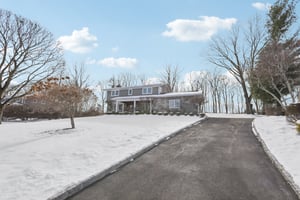 Foxwood Ln-S2401-002.jpg