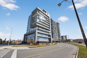10 Gatineau Dr unit 1303, Vaughan ON