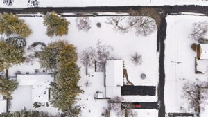  Photo 43