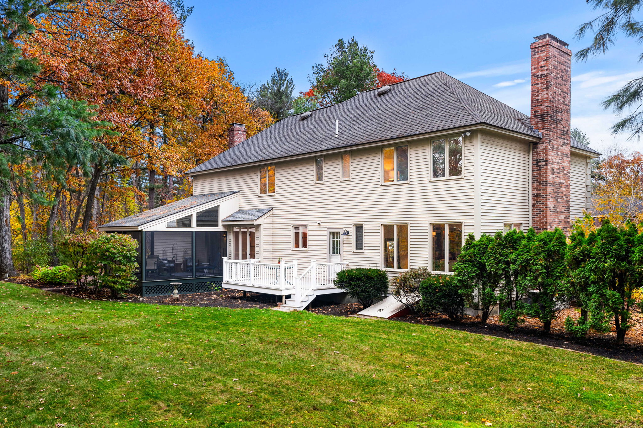 10 Heritage Ln, Andover, MA 01810, USA Photo 4