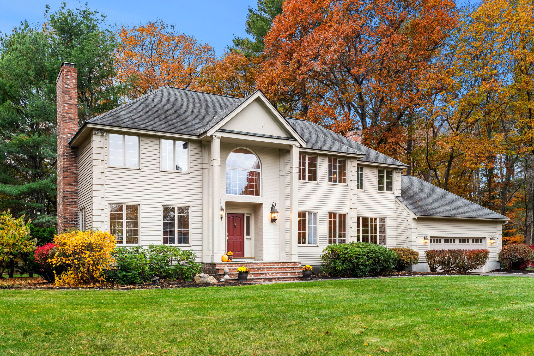 10 Heritage Ln, Andover, MA 01810, USA Photo 3