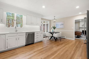 10 Heritage Ln, Andover, MA 01810, USA Photo 16