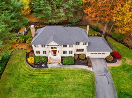 10 Heritage Ln, Andover, MA 01810, USA Photo 1