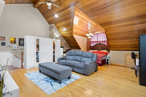  Photo 36