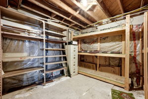  Photo 35