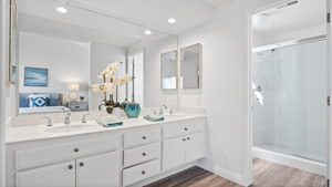 10 Lucero E, Irvine, CA 92620, USA Photo 42