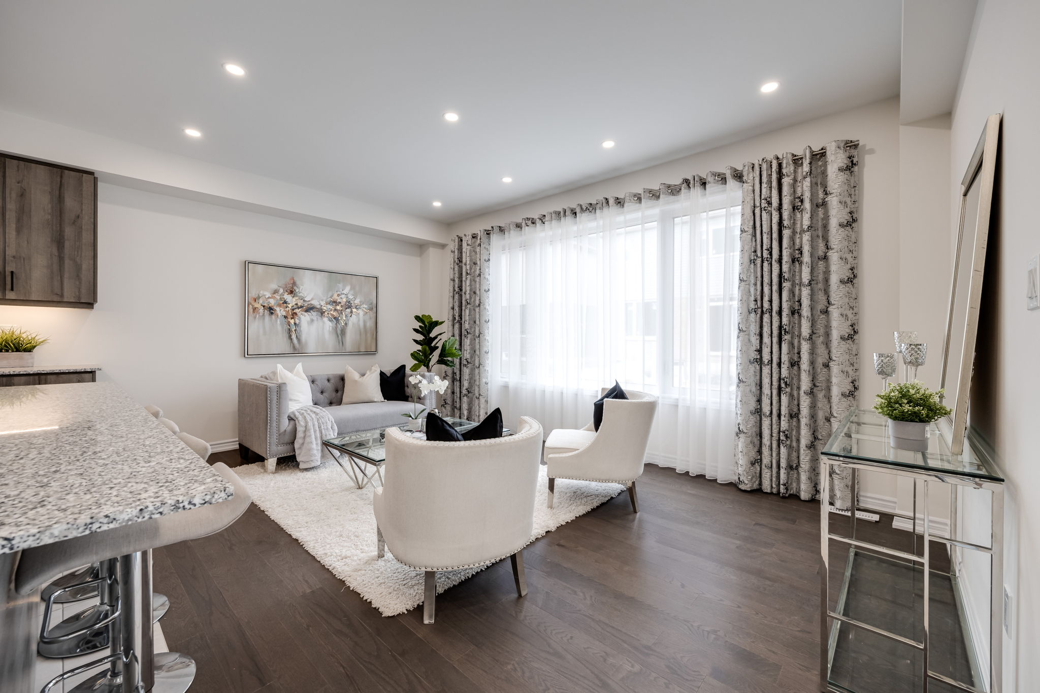 Barrie property showcase — delivered property photograph 12