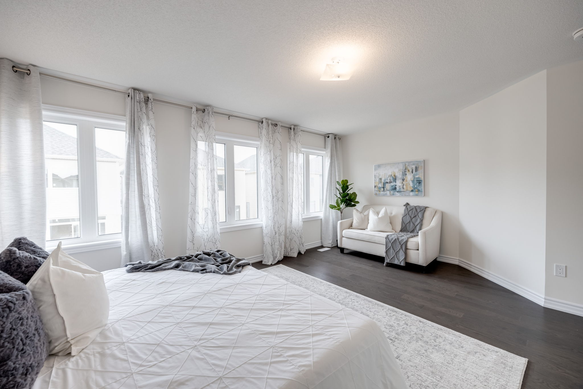 Barrie property showcase — delivered property photograph 30