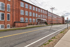  10 Main St Unit 110, Berlin, CT 06037, US Photo 31
