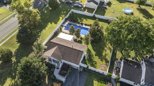  Photo 46