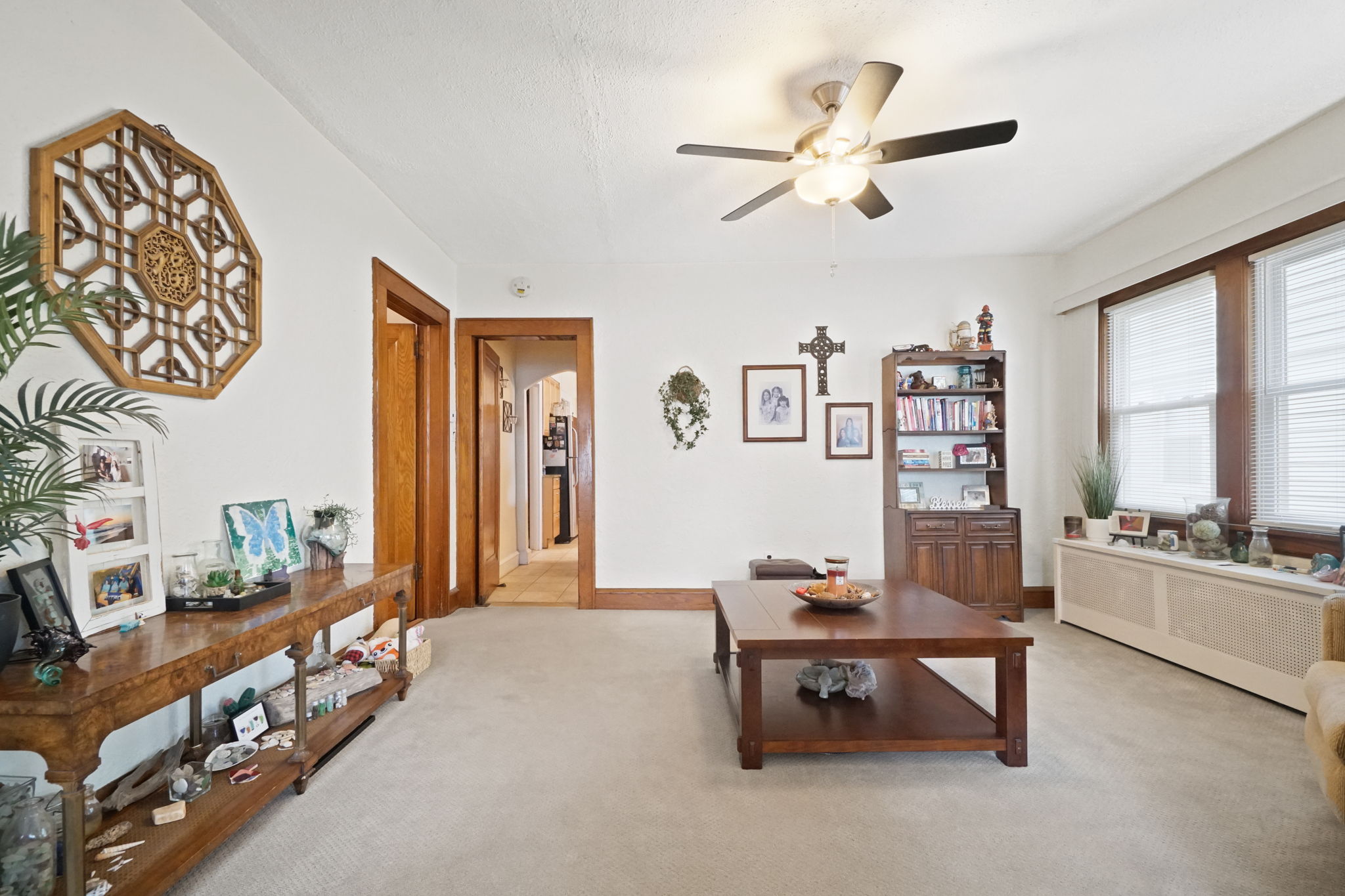1ST FLOOR DINING ROOM