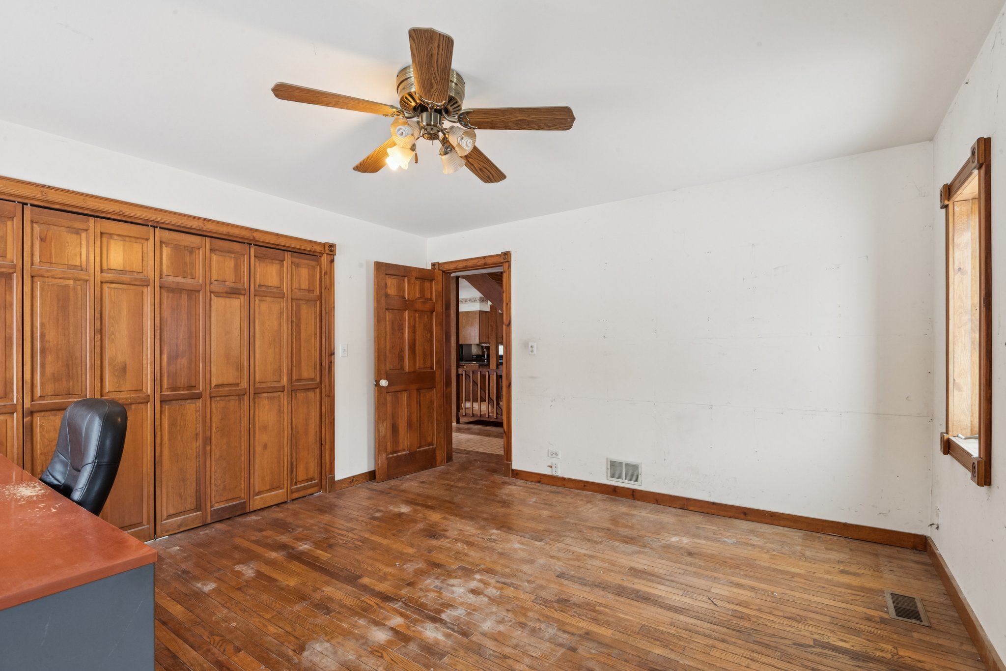 800 Muirhead Rd-S0412-032.jpg