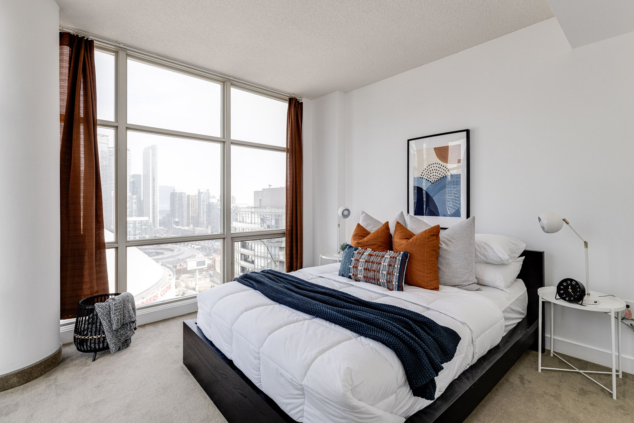 Toronto property showcase — delivered property photograph 17