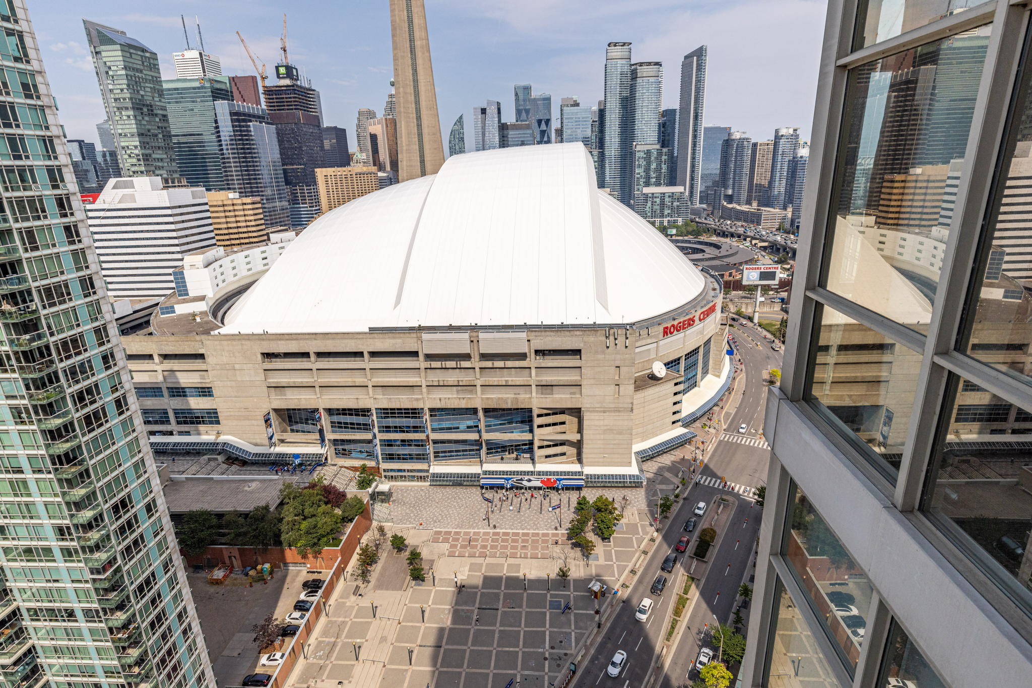 Toronto property showcase — delivered property photograph 31