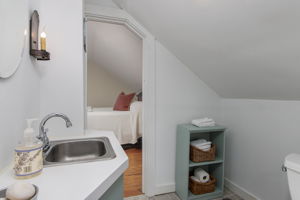 HalfBath-2