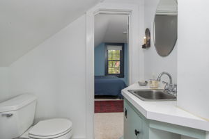 HalfBath-1
