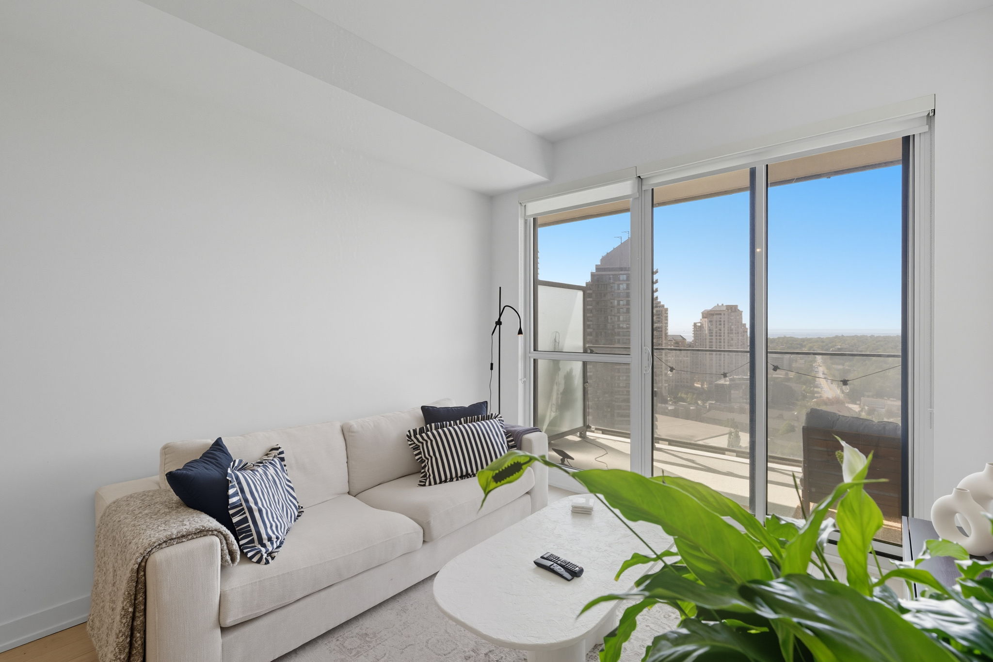 Toronto property showcase — delivered property photograph 10