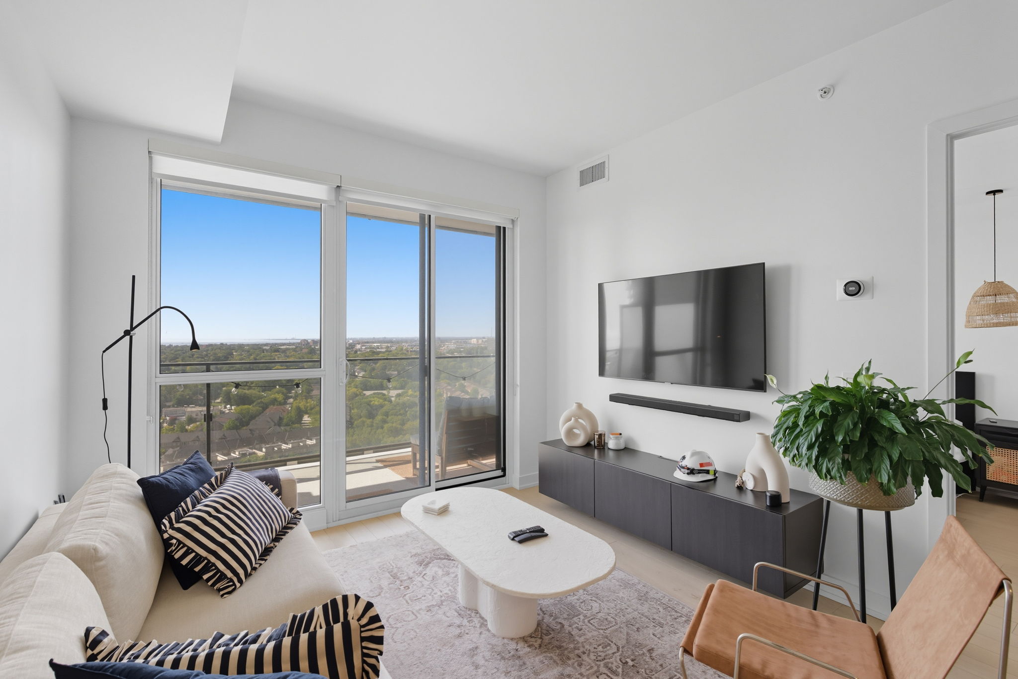 Toronto property showcase — delivered property photograph 11