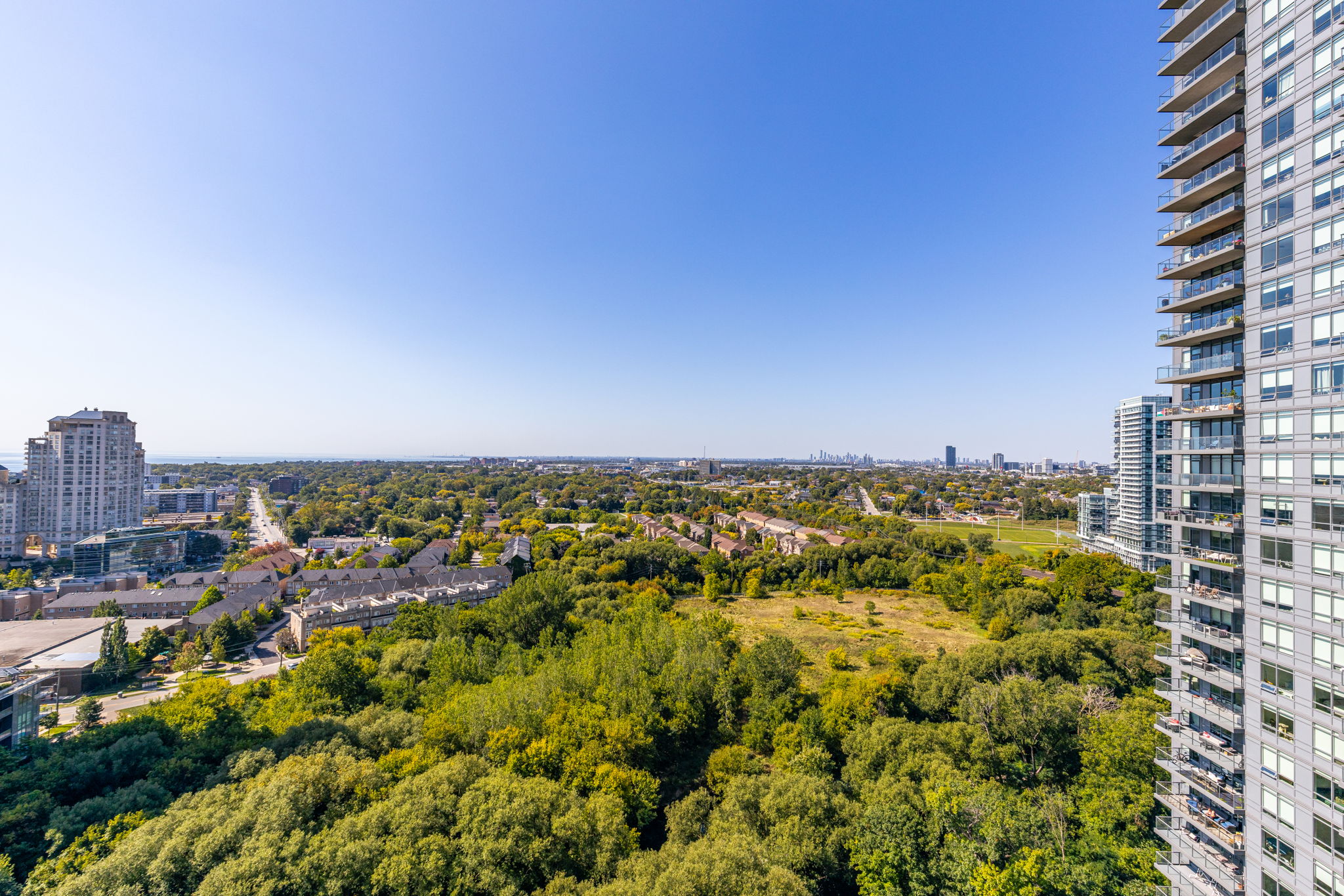 Toronto property showcase — delivered property photograph 23