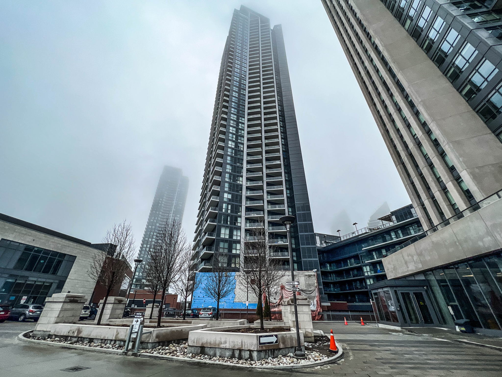 10 Park Lawn Rd, Toronto, ON