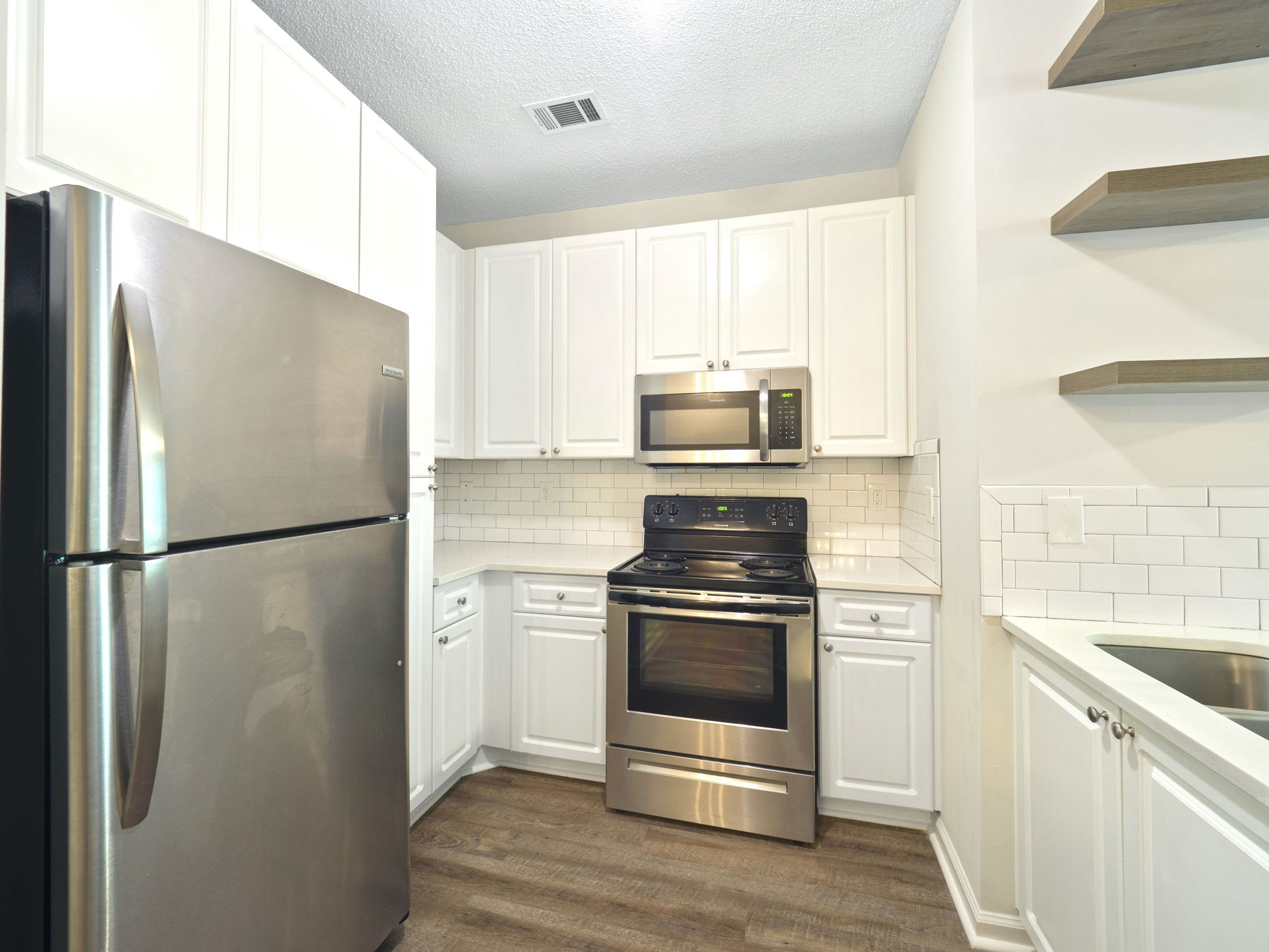  10 Perimeter Summit Blvd, Atlanta, GA 30319, US Photo 8