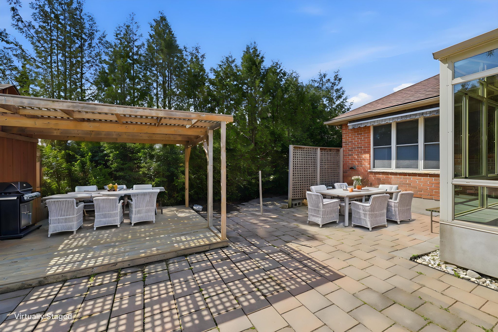 10 Prince of Wales - Final Listing Photo-53 virtually staged.jpeg