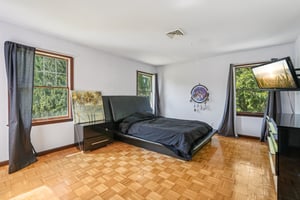 Rebecca Ln-S1009-034.jpg