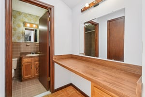 Rebecca Ln-S1009-036.jpg