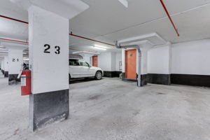  Photo 52