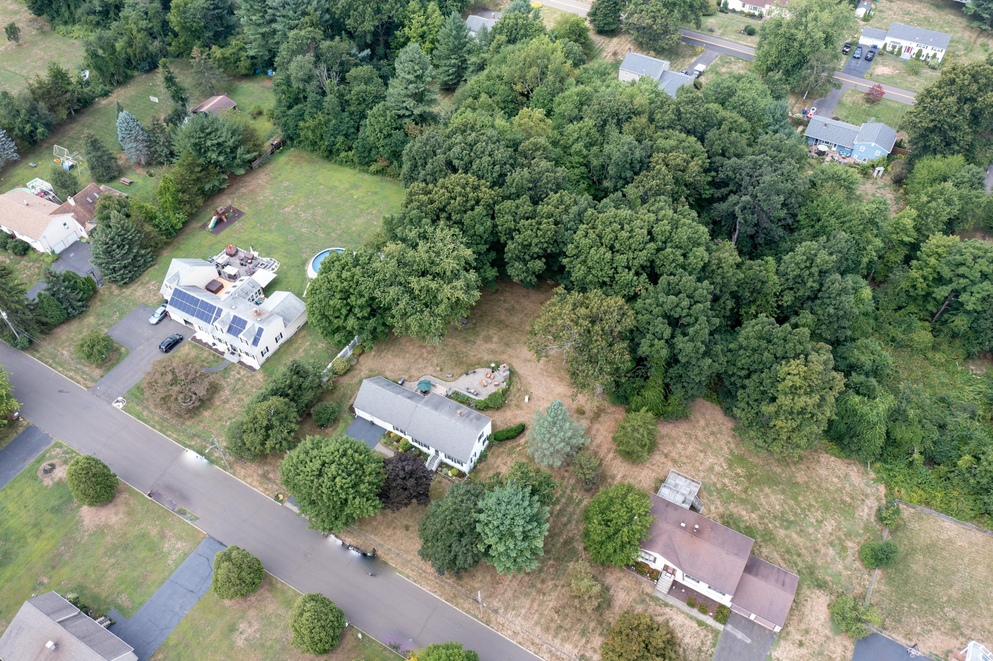 10 Templeton Rd, Wallingford, CT 06492, USA Photo 37