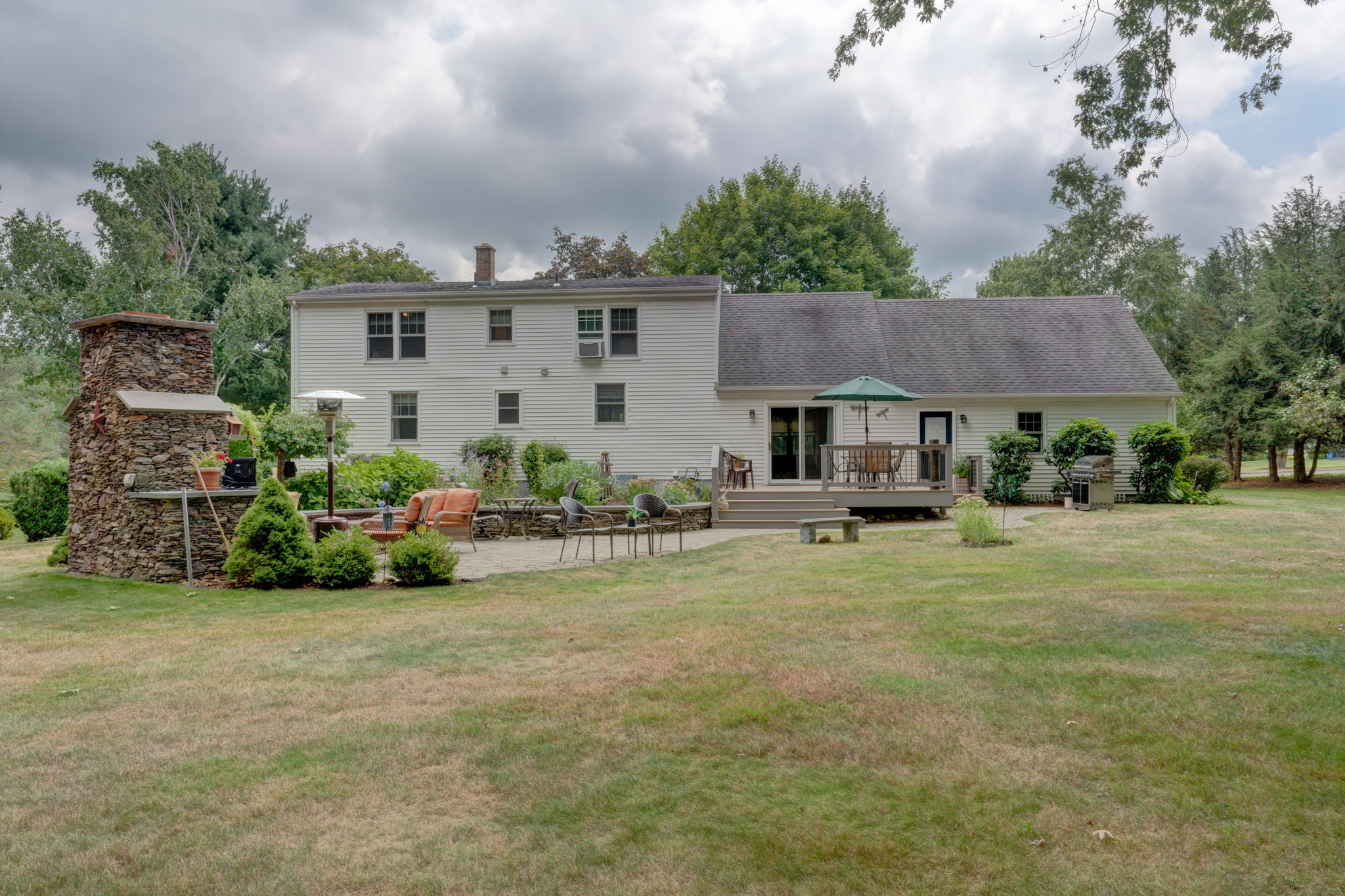 10 Templeton Rd, Wallingford, CT 06492, USA Photo 4