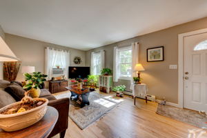10 Templeton Rd, Wallingford, CT 06492, USA Photo 12