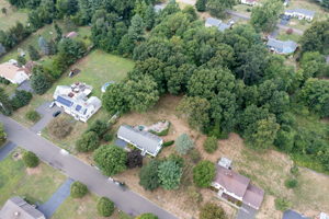 10 Templeton Rd, Wallingford, CT 06492, USA Photo 36