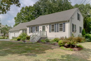 10 Templeton Rd, Wallingford, CT 06492, USA Photo 2