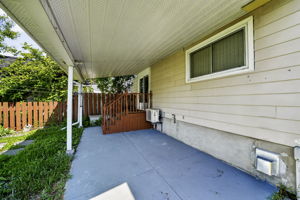  Photo 35