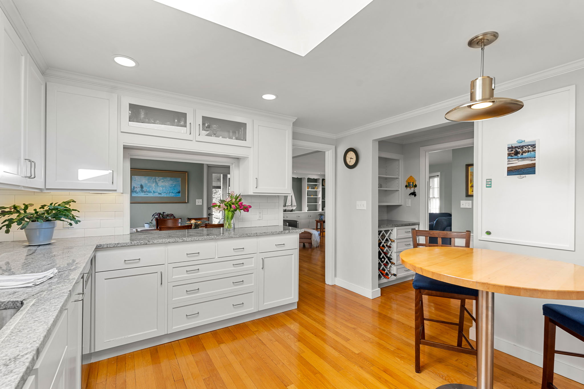 10 W Cottage St, Marblehead, MA 01945, USA Photo 42