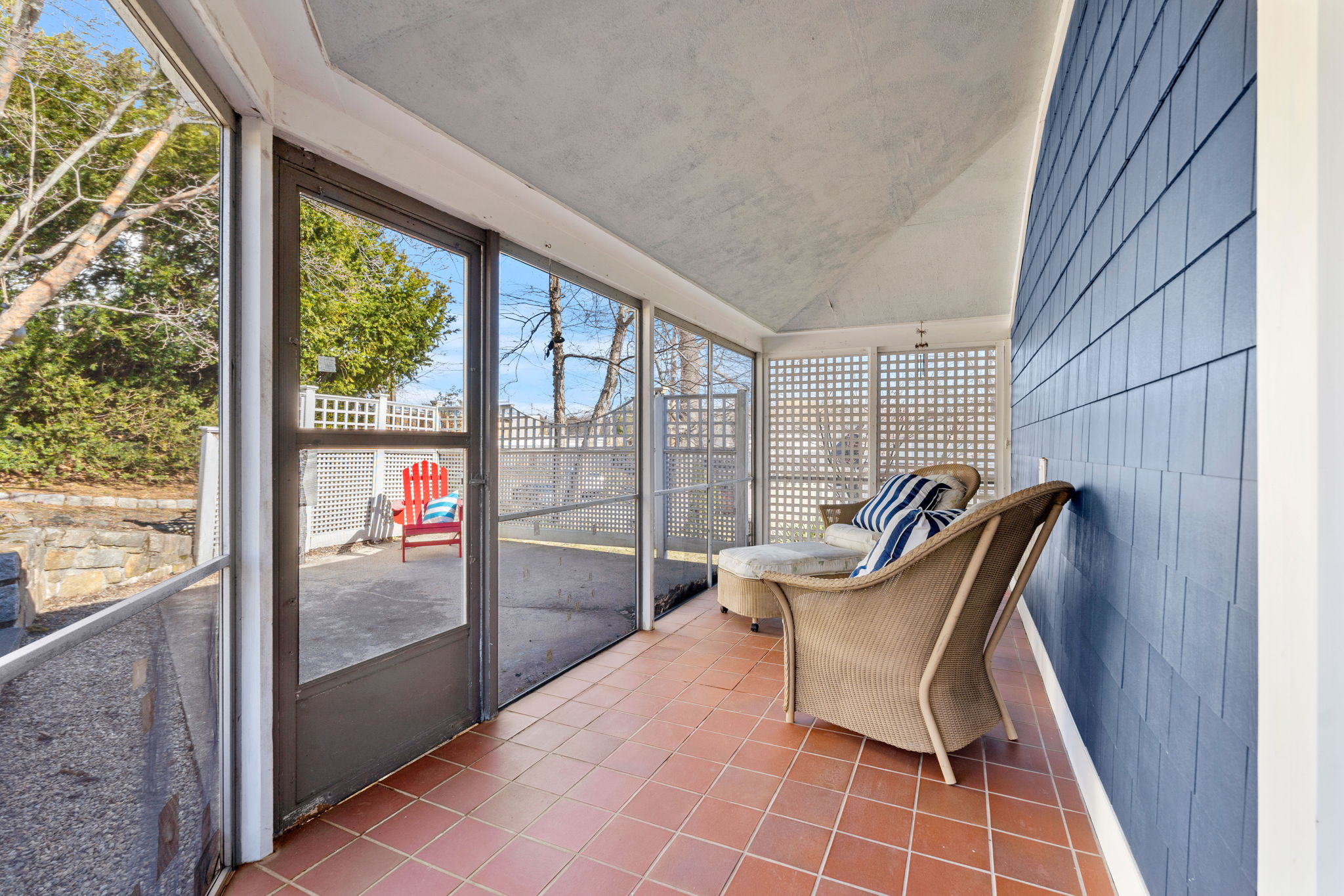 10 W Cottage St, Marblehead, MA 01945, USA Photo 53