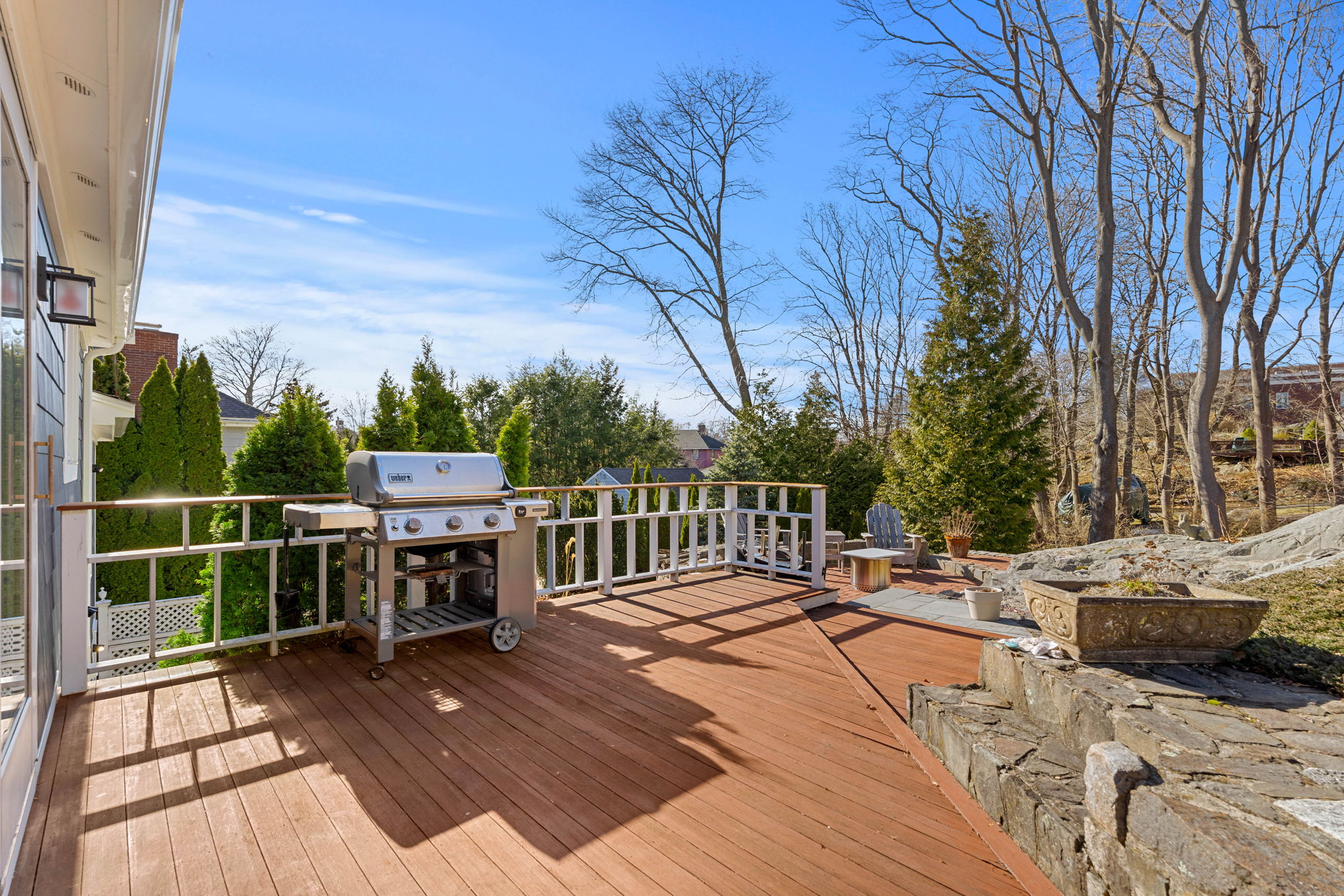 10 W Cottage St, Marblehead, MA 01945, USA Photo 12