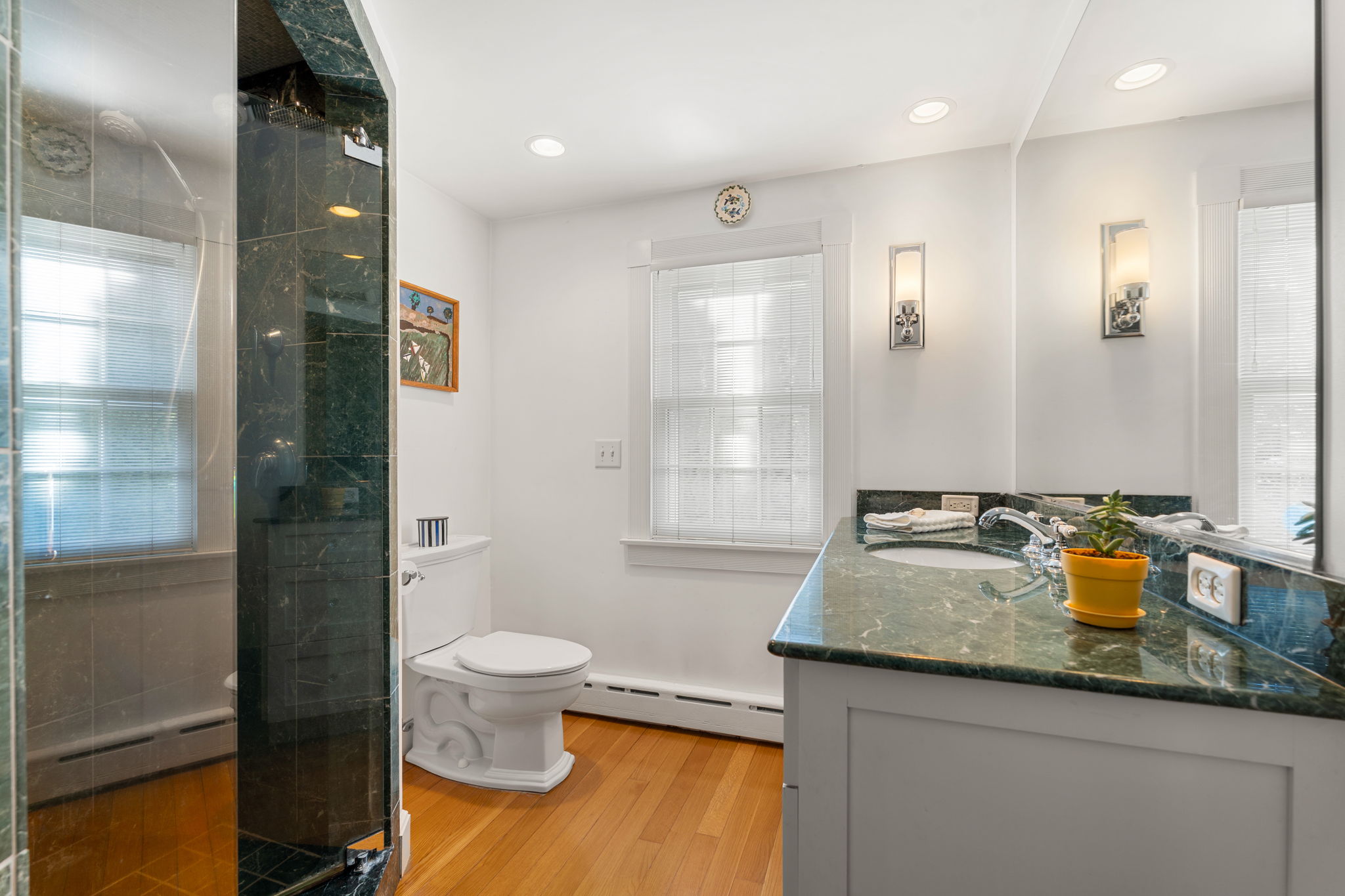 10 W Cottage St, Marblehead, MA 01945, USA Photo 62