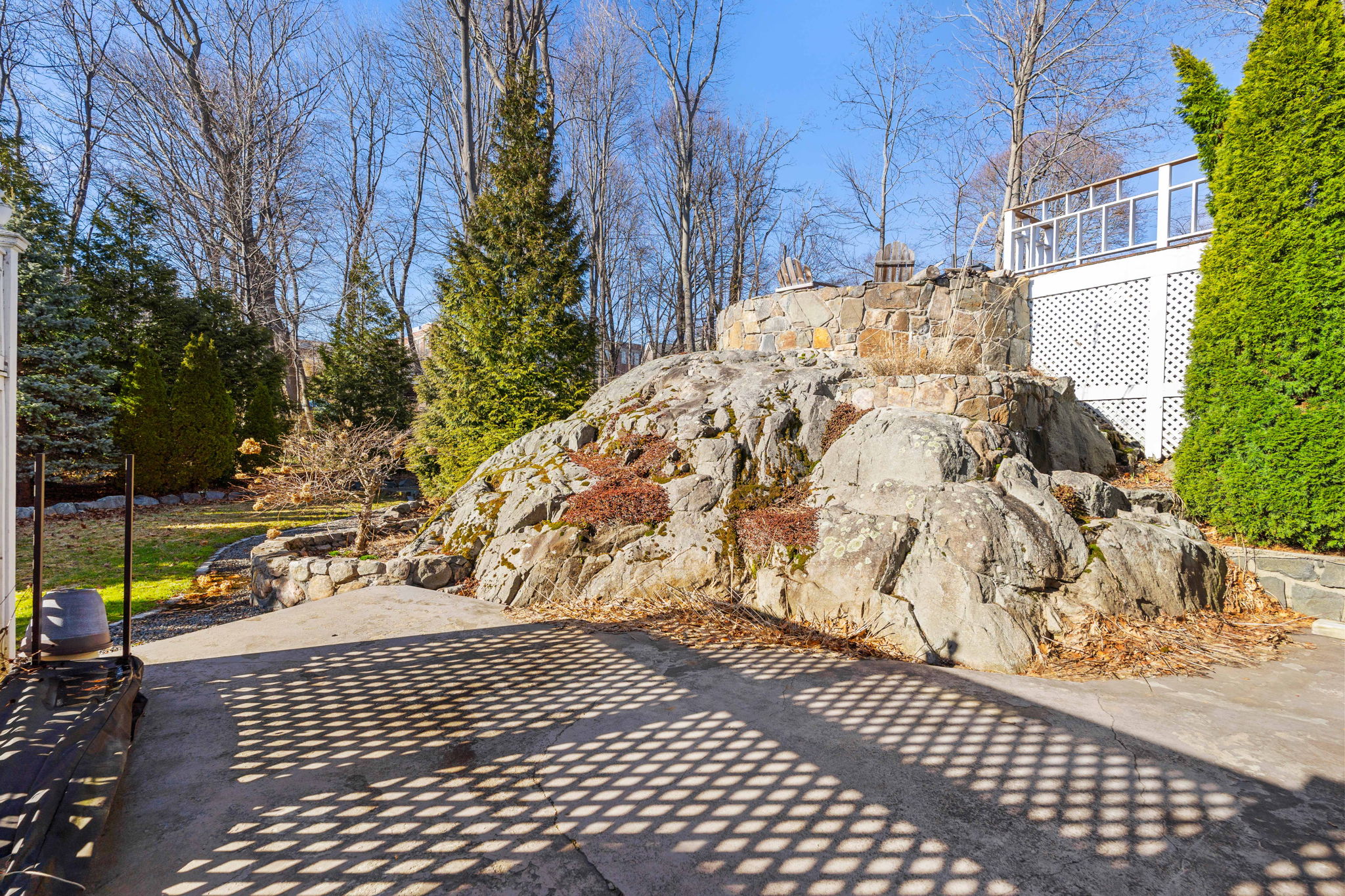 10 W Cottage St, Marblehead, MA 01945, USA Photo 10