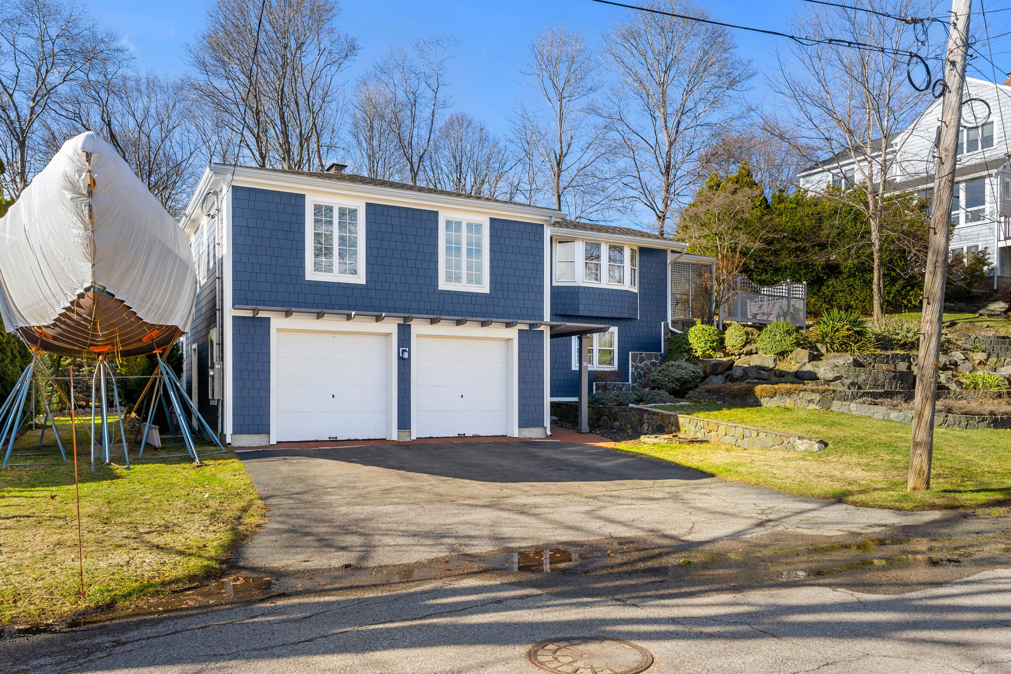 10 W Cottage St, Marblehead, MA 01945, USA Photo 5