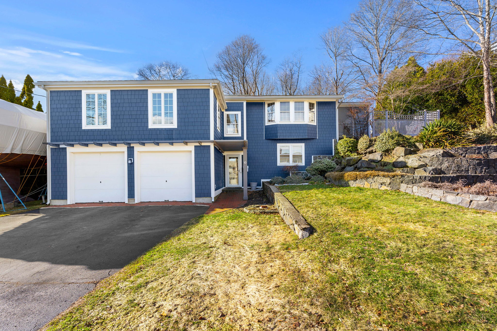 10 W Cottage St, Marblehead, MA 01945, USA Photo 6